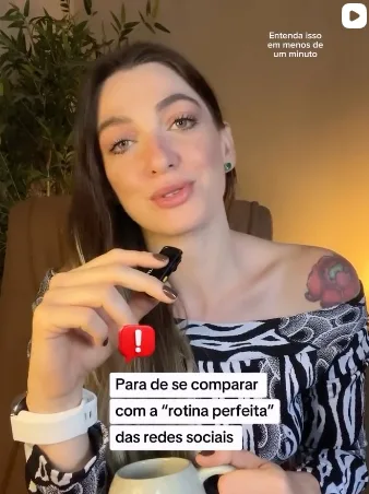 Vídeo de Drielle Alvarenga sobre a comparação com a rotina perfeita das redes sociais